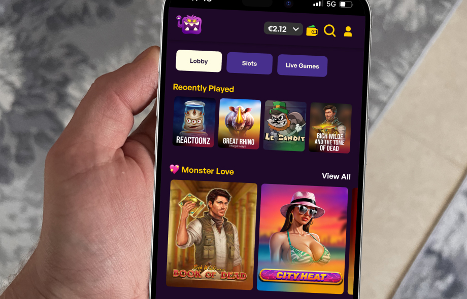 Slottimonsteri nettikasinon mobiilinäkymää