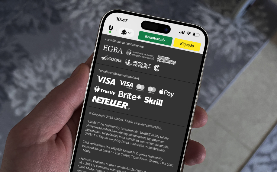 Kuvan iPhone puhelimessa auki Unibet kasino ja vedonlyönti. Sivuston alapalkissa näkyy Apple Pay logo.