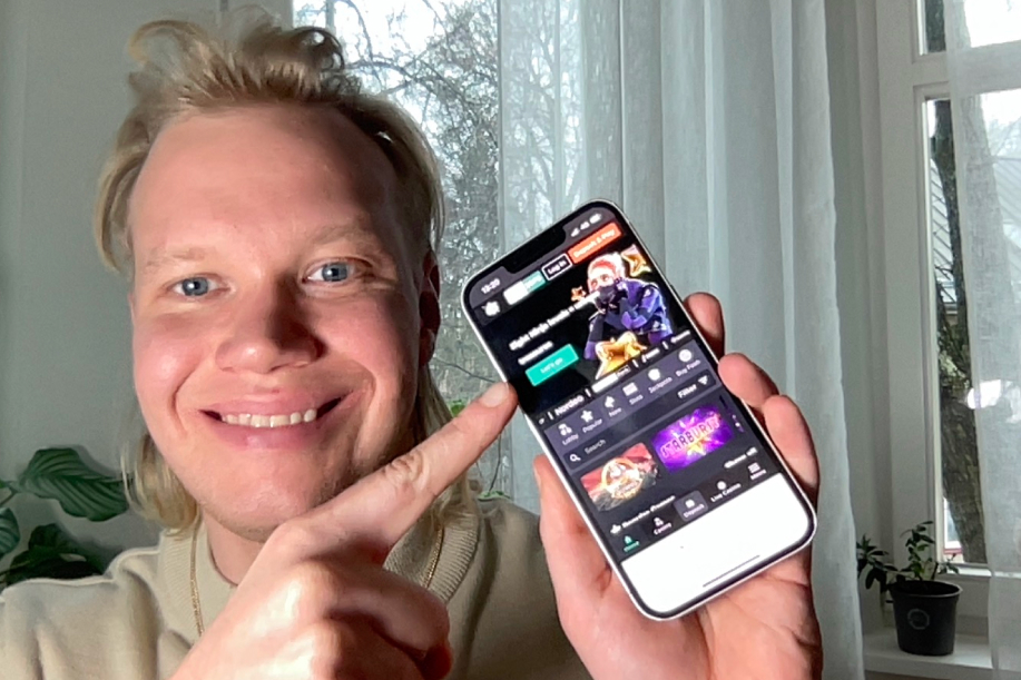 Rahapelisanomat Aleksi Virtanen testaamassa Ninja Casinoa.